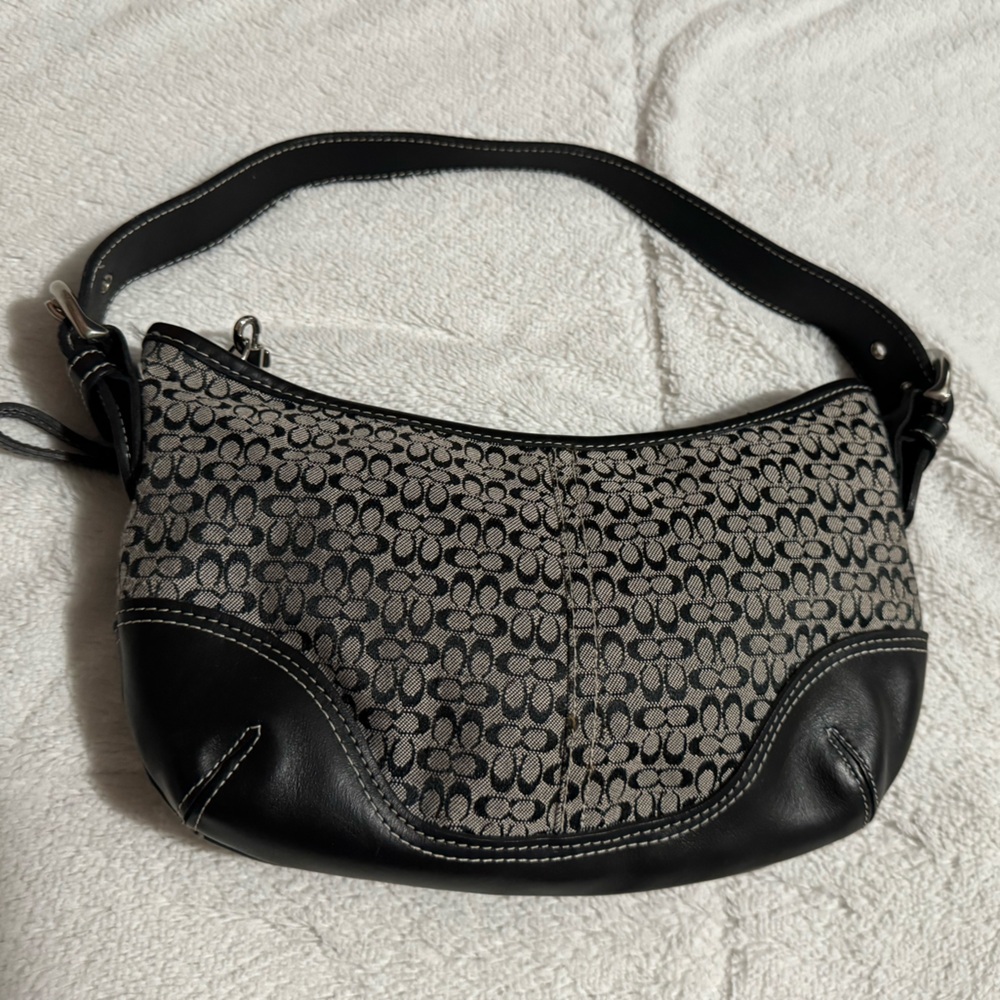 🖤Coach Soho Black Gray Shoulder Bag🖤